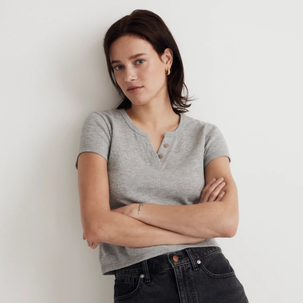 Madewell Split-Neck Henley Tee in Heather Stone (Size XS)